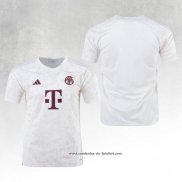 3º Camisola Bayern de Munique 23/24